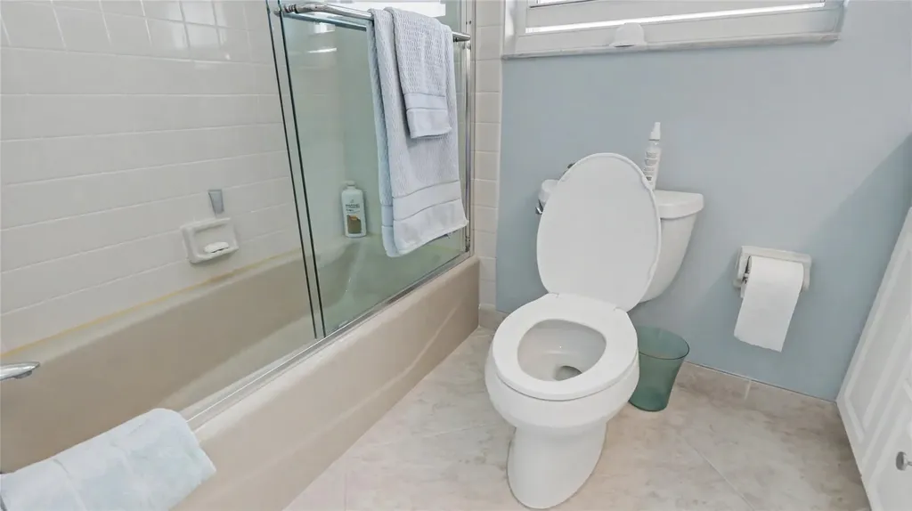 625 Oaks Drive Pompano Beach FL 33069