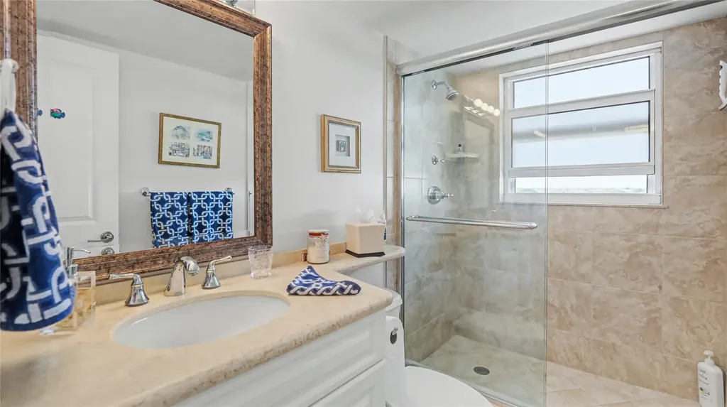 625 Oaks Drive Pompano Beach FL 33069