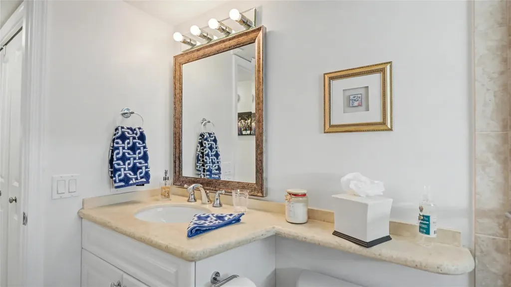 625 Oaks Drive Pompano Beach FL 33069