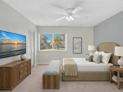 305 Knotty Pine Circle Greenacres FL 33463