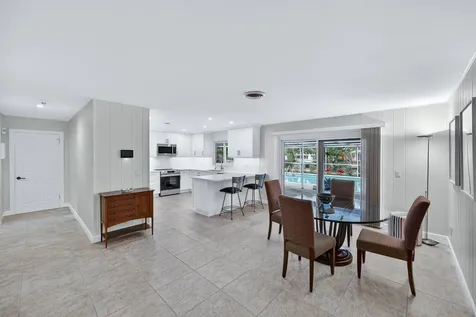 547 E Causeway Boulevard Vero Beach FL 32963