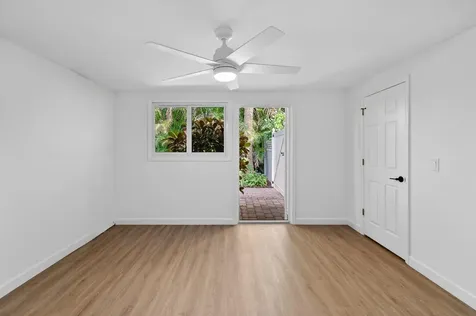 547 E Causeway Boulevard Vero Beach FL 32963