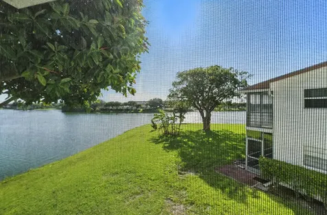 61 Somerset C West Palm Beach FL 33417