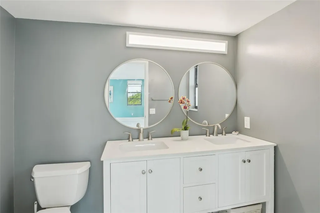 2205 S Cypress Bend Drive Pompano Beach FL 33069