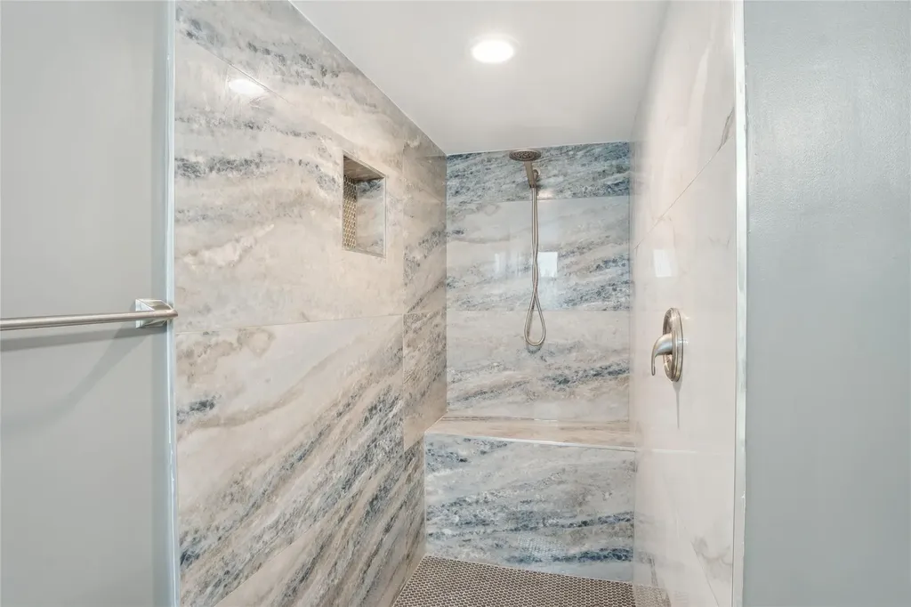 2205 S Cypress Bend Drive Pompano Beach FL 33069