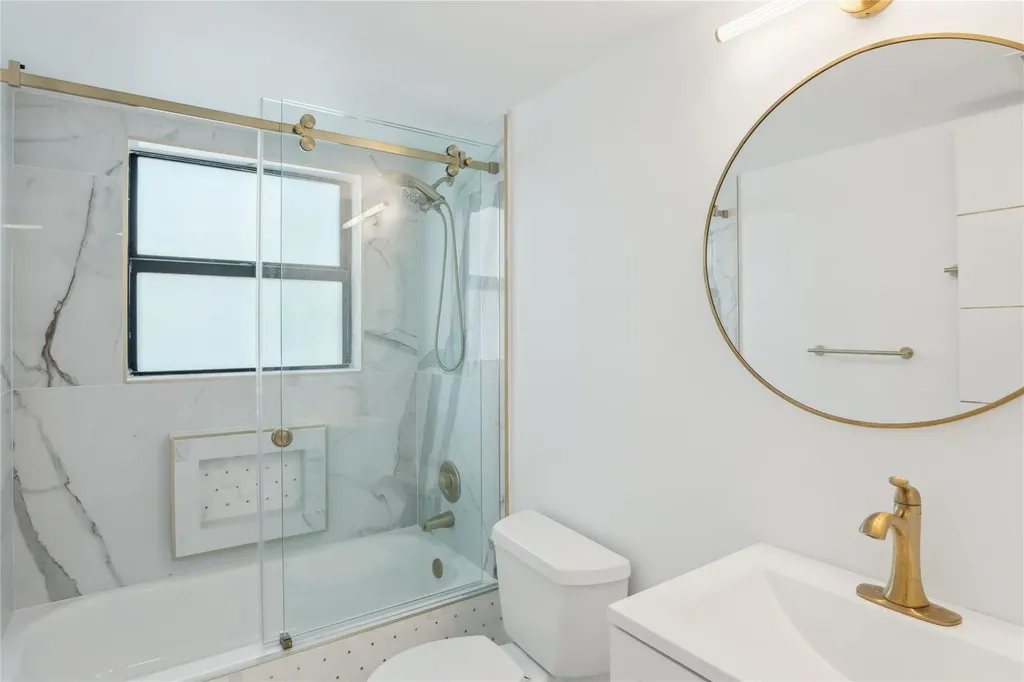 2205 S Cypress Bend Drive Pompano Beach FL 33069