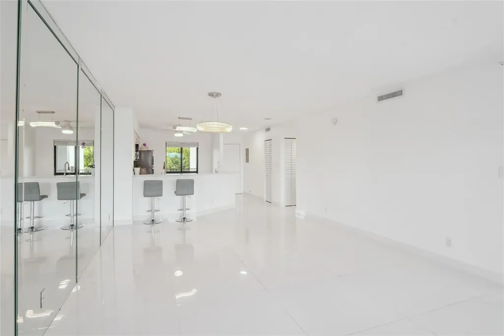 2205 S Cypress Bend Drive Pompano Beach FL 33069
