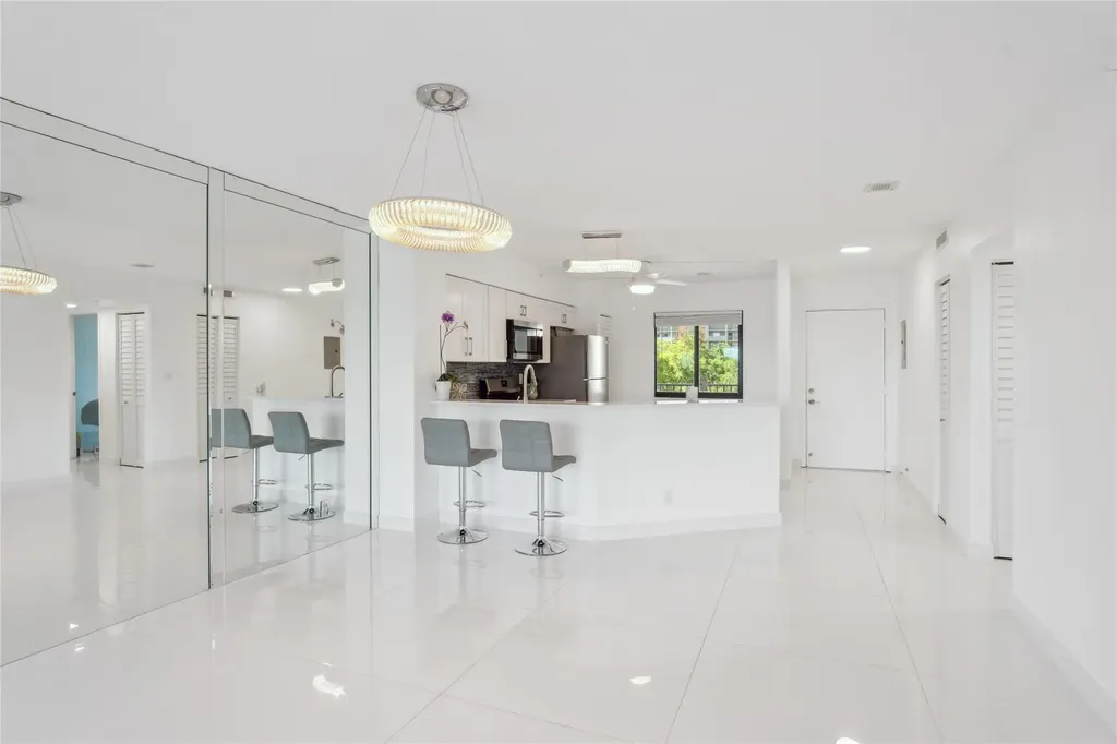2205 S Cypress Bend Drive Pompano Beach FL 33069