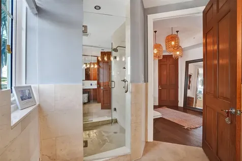 516 Hendricks Isle Fort Lauderdale FL 33301