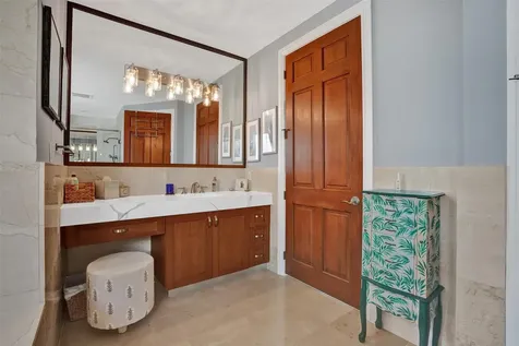 516 Hendricks Isle Fort Lauderdale FL 33301
