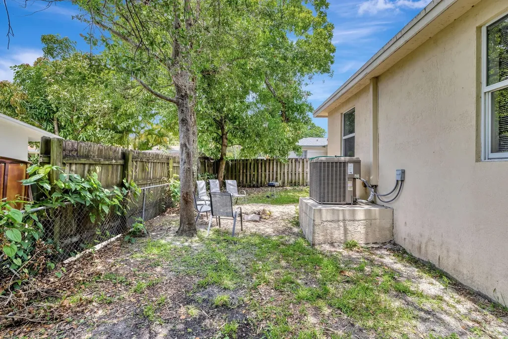 1816 SW 21st Street Fort Lauderdale FL 33315