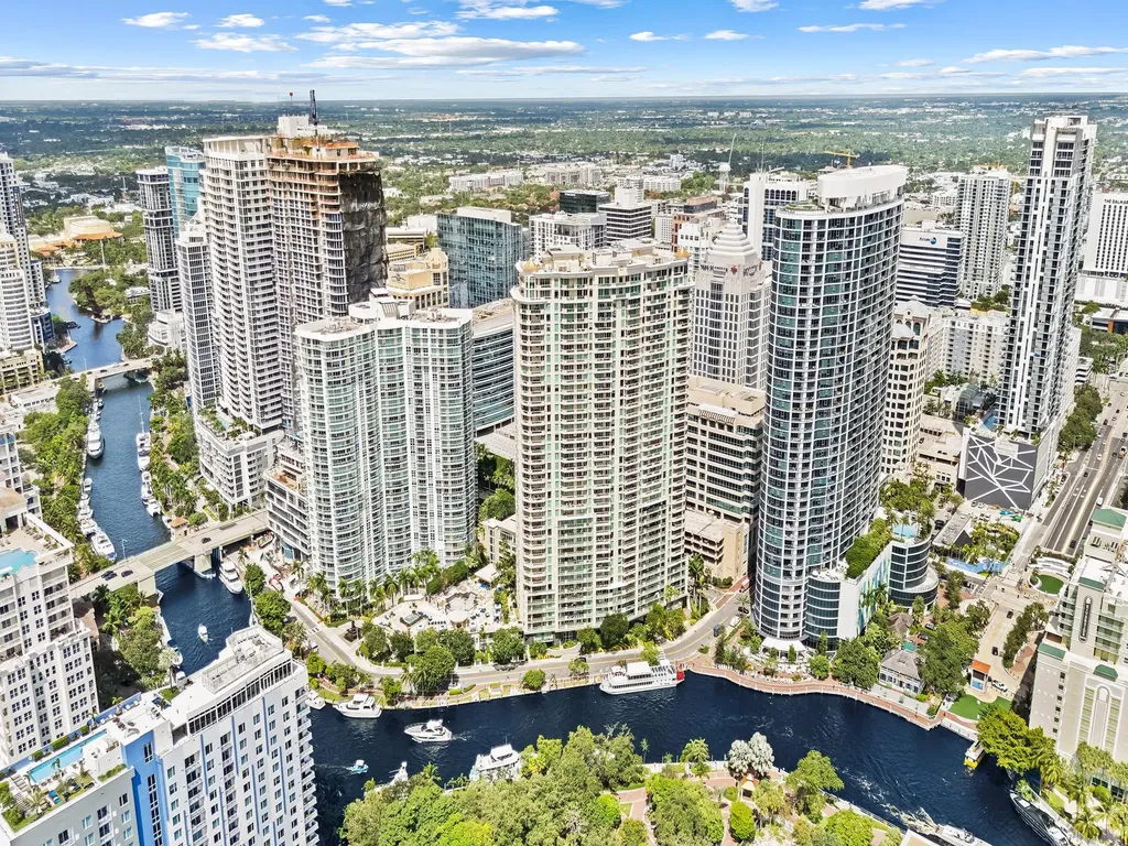 411 N New River Drive Fort Lauderdale FL 33301