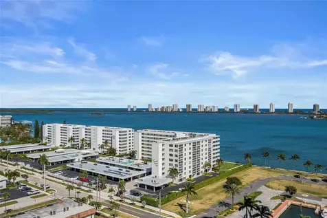 220 Lake Shore Drive Lake Park FL 33403