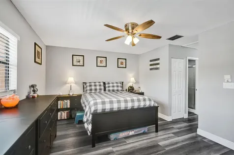 2255 NW 45th Avenue Coconut Creek FL 33066