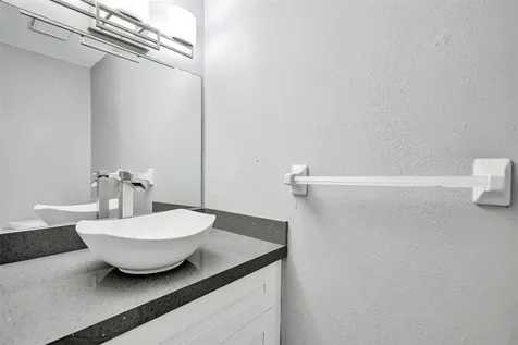 2255 NW 45th Avenue Coconut Creek FL 33066