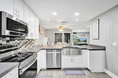 2255 NW 45th Avenue Coconut Creek FL 33066