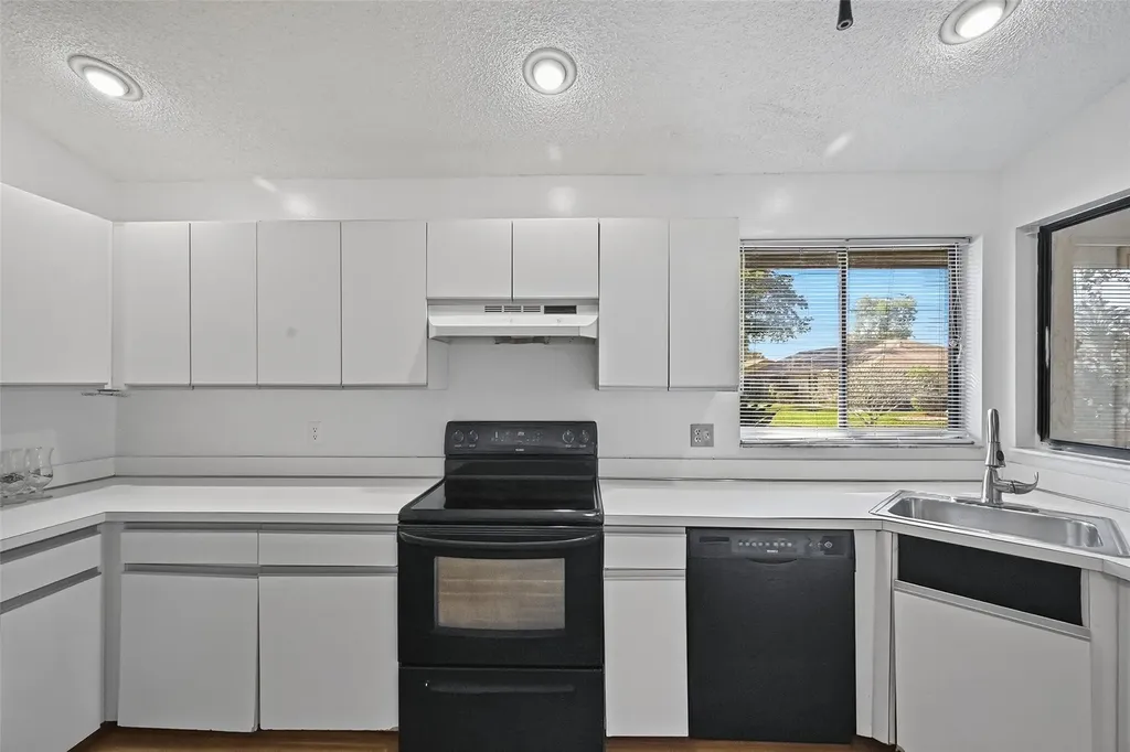 2495 NW 14th Street Delray Beach FL 33445