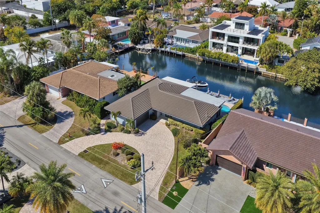 2821 NE 59th Street Fort Lauderdale FL 33308