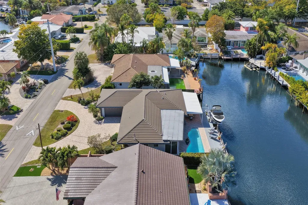 2821 NE 59th Street Fort Lauderdale FL 33308