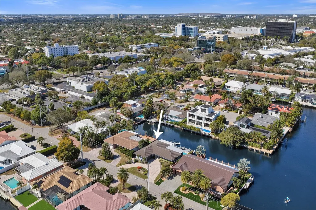 2821 NE 59th Street Fort Lauderdale FL 33308