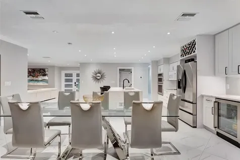 2821 NE 59th Street Fort Lauderdale FL 33308