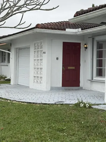 4958 NW 48th Avenue Tamarac FL 33319