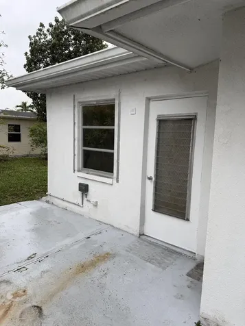 4958 NW 48th Avenue Tamarac FL 33319