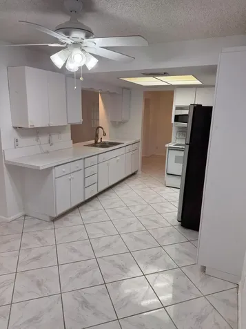 4958 NW 48th Avenue Tamarac FL 33319