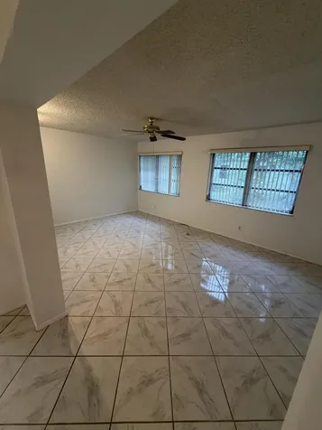4958 NW 48th Avenue Tamarac FL 33319