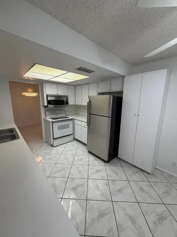 4958 NW 48th Avenue Tamarac FL 33319