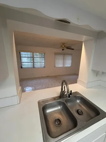 4958 NW 48th Avenue Tamarac FL 33319