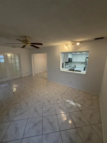 4958 NW 48th Avenue Tamarac FL 33319