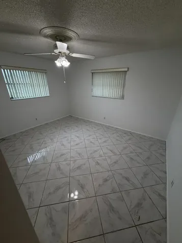 4958 NW 48th Avenue Tamarac FL 33319