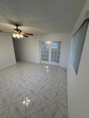 4958 NW 48th Avenue Tamarac FL 33319