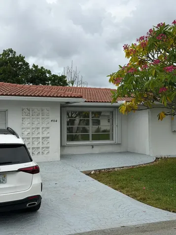 4958 NW 48th Avenue Tamarac FL 33319
