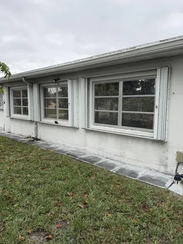 4958 NW 48th Avenue Tamarac FL 33319