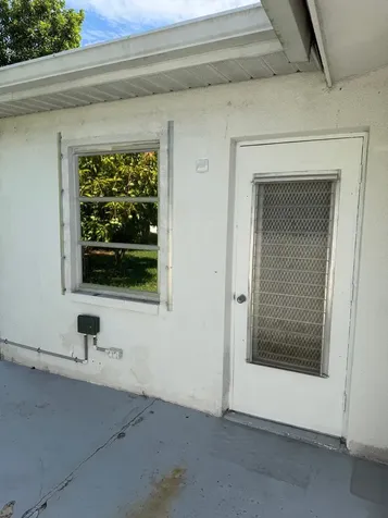 4958 NW 48th Avenue Tamarac FL 33319