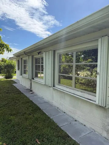 4958 NW 48th Avenue Tamarac FL 33319