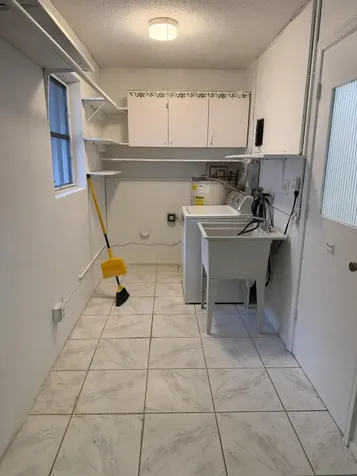 4958 NW 48th Avenue Tamarac FL 33319