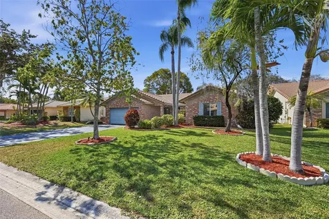 392 NW 113th Terrace Coral Springs FL 33071