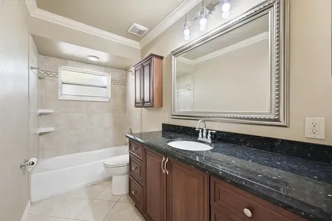 392 NW 113th Terrace Coral Springs FL 33071