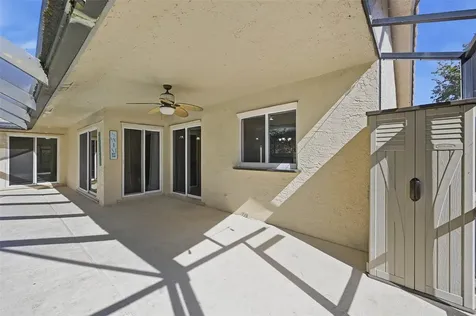 392 NW 113th Terrace Coral Springs FL 33071