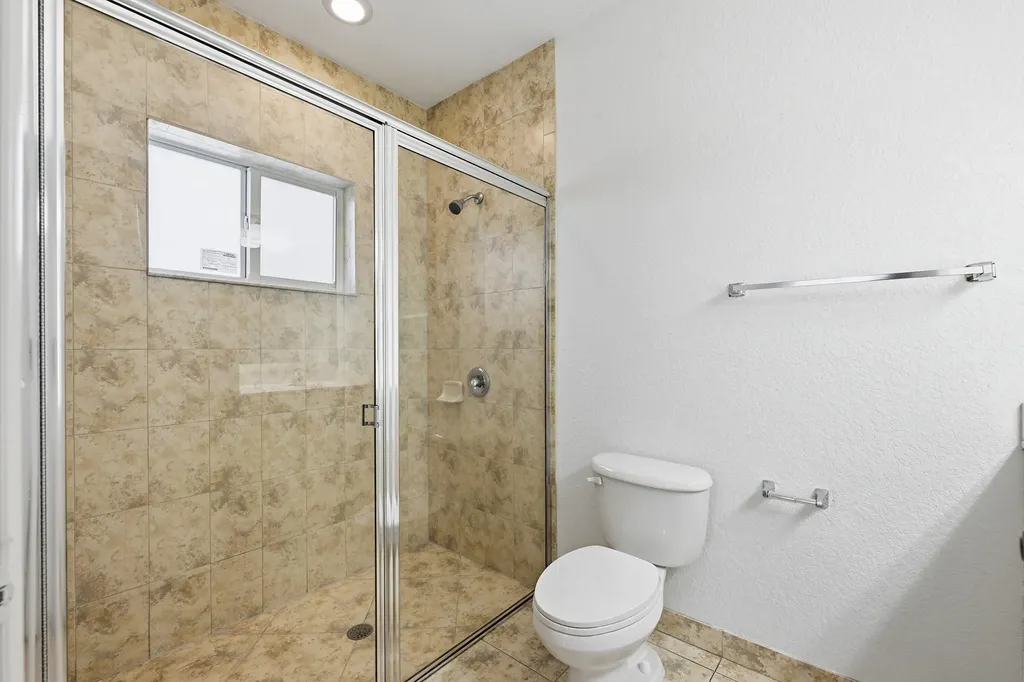 911 NE 12th Avenue Pompano Beach FL 33060