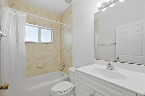 911 NE 12th Avenue Pompano Beach FL 33060
