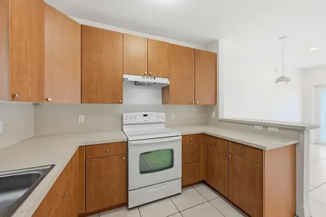 911 NE 12th Avenue Pompano Beach FL 33060