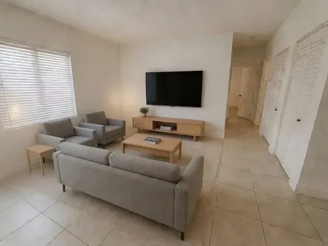 911 NE 12th Avenue Pompano Beach FL 33060