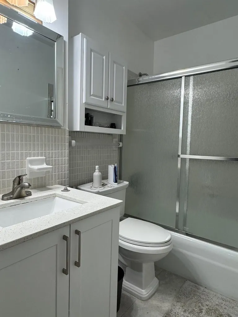 5840 NE 22nd Way Fort Lauderdale FL 33308