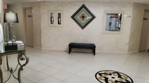 1400 Saint Charles Place Pembroke Pines FL 33026