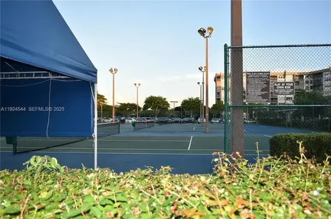1400 Saint Charles Place Pembroke Pines FL 33026