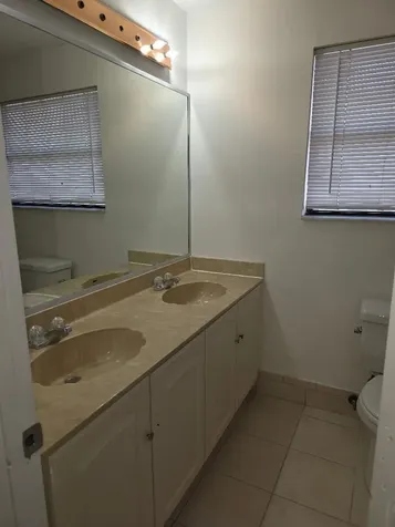 7474 NW 34th Street Lauderhill FL 33319